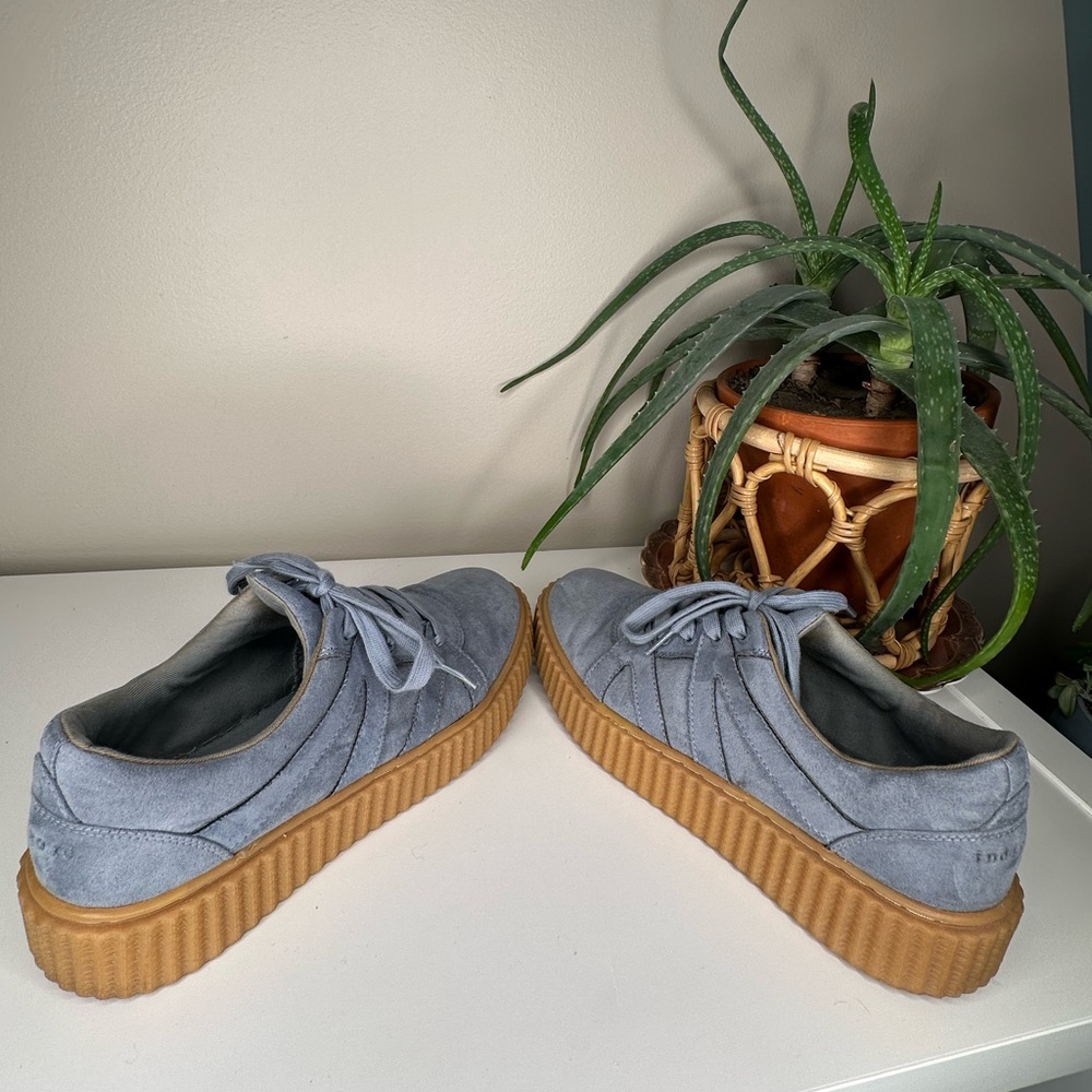 Indigo Rd Blue Suede Platform Sneakers Gum Sole Women’s 10 Y2K Creeper Style - Picture 10 of 15